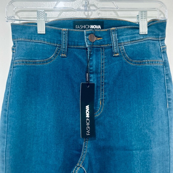 PETITE DEEP IN MY SOUL FLARE JEANS BLUE.SIZE 7 - Picture 4 of 8